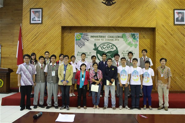 Industrial Challenge Goes to School